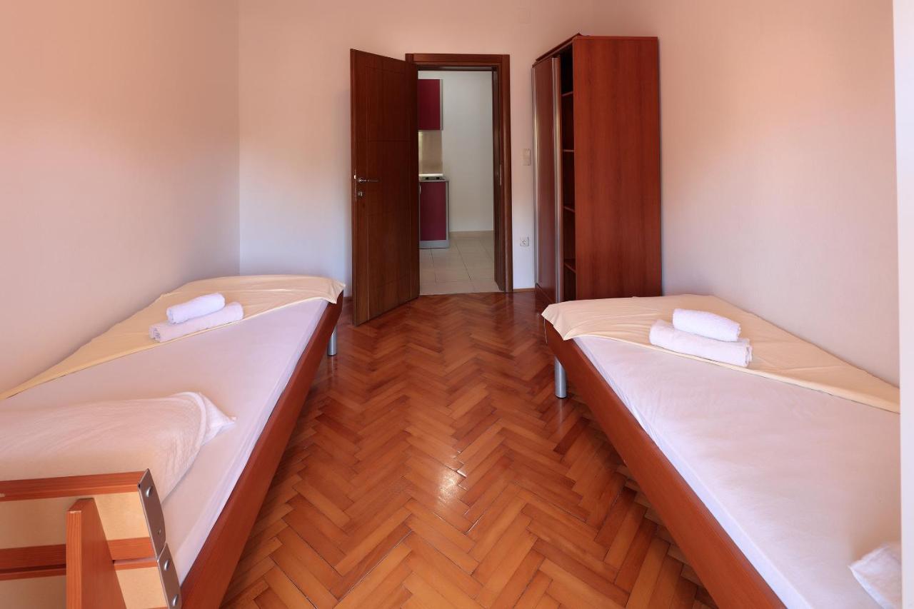 Central Rooms Near The Beach Novalja Exteriér fotografie